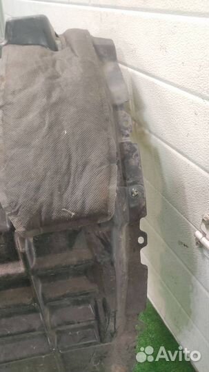 Подкрылок передний левый Citroen C-Crosser 2007