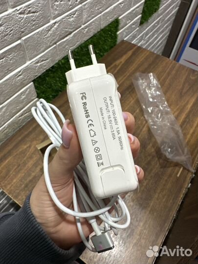 Блок питания для ноутбука apple 16.5V 3.65A 60W Ma