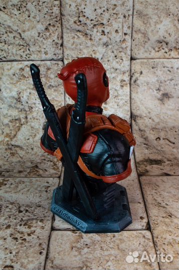 Фигурка Deadpool