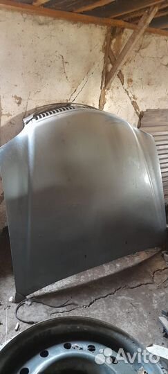 Капот газ 31105