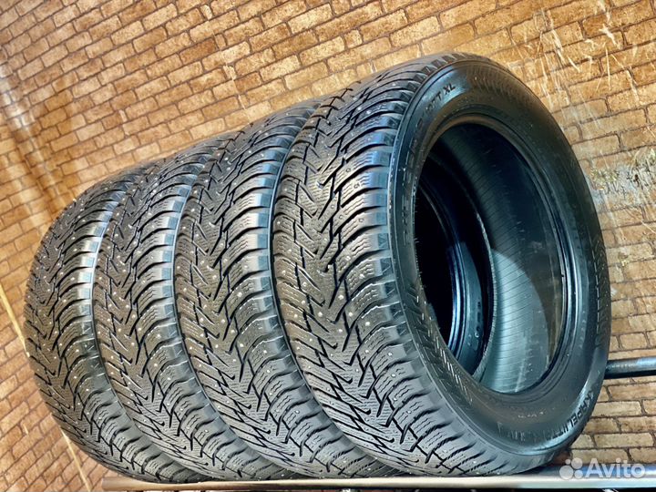 Nokian Tyres Hakkapeliitta 8 SUV 245/55 R19