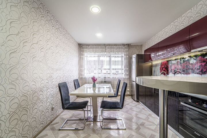 Коттедж 181,1 м² на участке 7,9 сот.