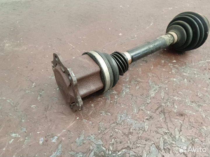 Привод передний Audi A4 B8 caba