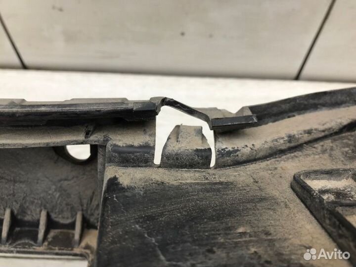 Кронштейн бампера задний Peugeot 508 1 DW10cted4