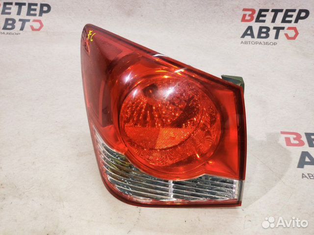 Задний левый фонарь Chevrolet Cruze Седан