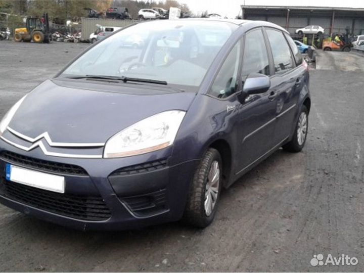 Разбор на запчасти Citroen C4 Picasso