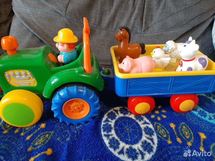 Трактор игрушки
