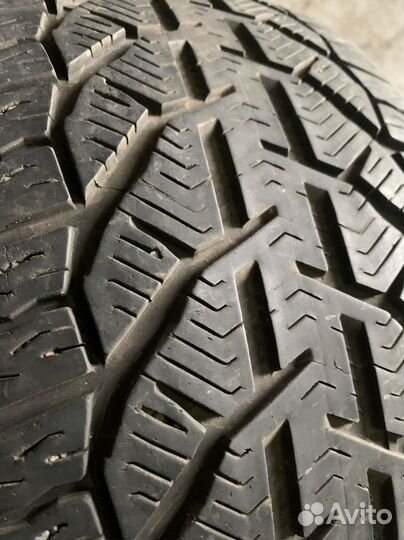 Tigar Winter 235/45 R18 98V