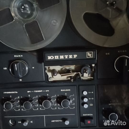 Магнитофон бобинный