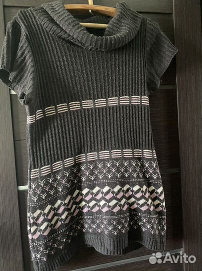 Платье теплое и толстовки 48 50 размер