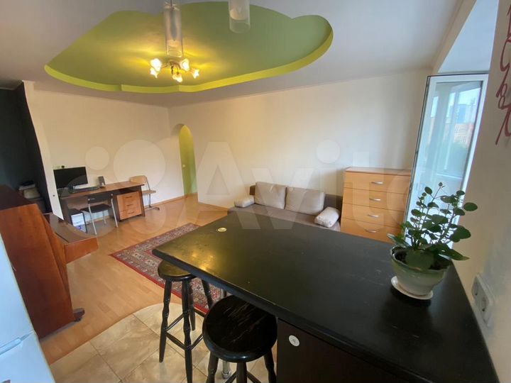 3-к. квартира, 53 м², 5/5 эт.