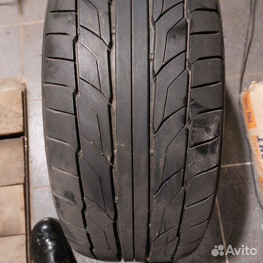 Nitto NT555 205/55 R16