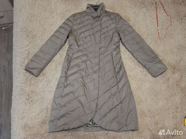 Пуховик женский зимний 44 р-р