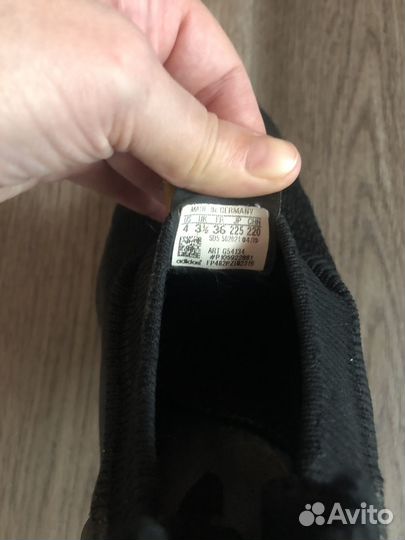 Кроссовки Adidas. Оригинал
