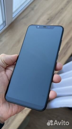 Xiaomi Mi 8, 6/64 ГБ