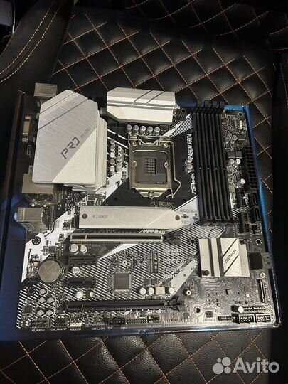 Материнская плата AsRock Z490M PRO4