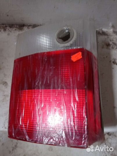 Фонарь для автомобиля Волга 21, серия 3