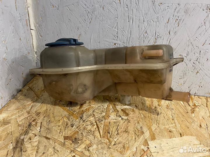 Бачок расширительный Audi А4 B7