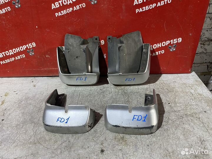 Honda Civic 4D комплект брызговиков