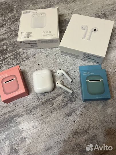 Apple AirPods 2 (1:1) + Чехол в подарок