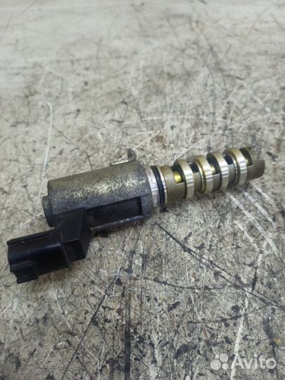 Клапан фазорегулятора Nissan Note HR16DE 2009