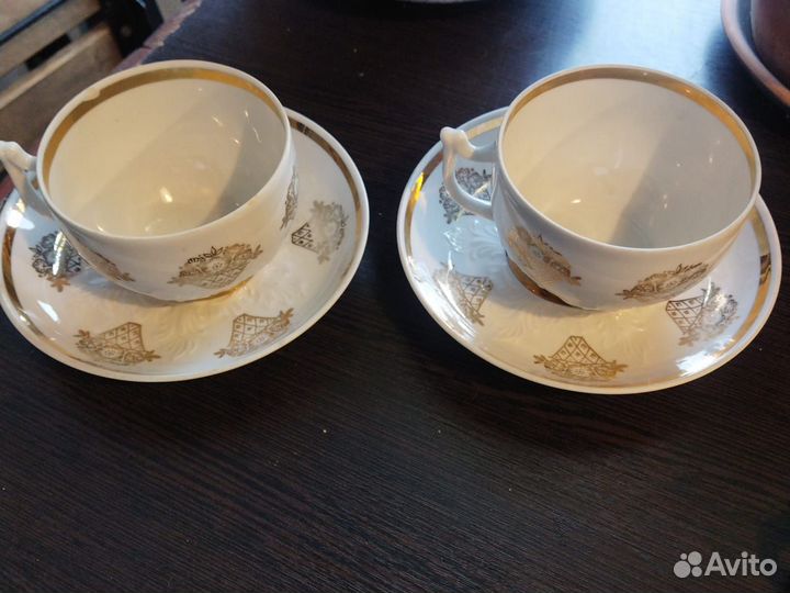 Лот из двух чайных пар ранние вербилки