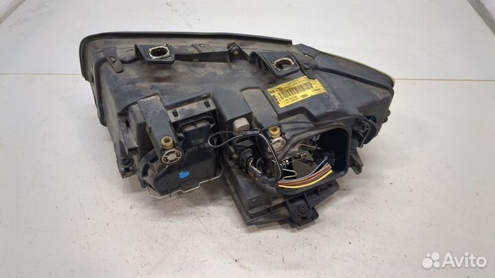 Фара (передняя) левая Audi A4 (B6)