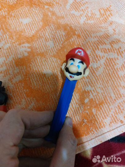 Диспенсер для конфет PEZ mario