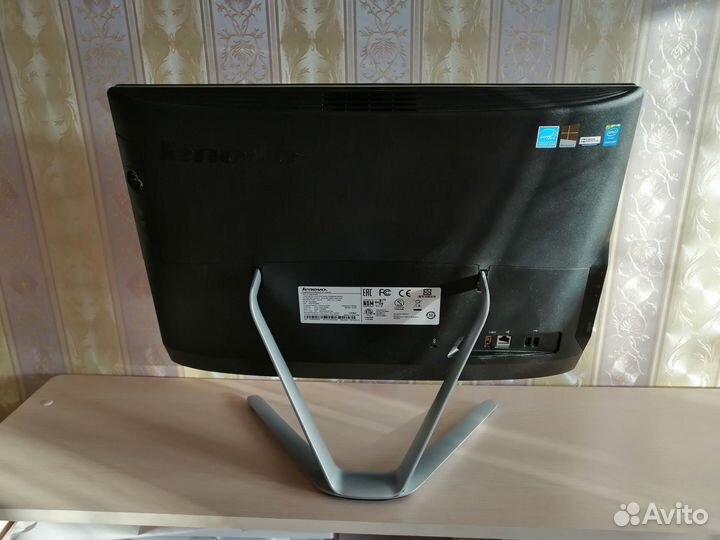 Моноблок Lenovo C470