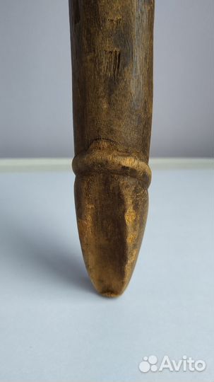 Африканская маска Тома на церемониальном предмете