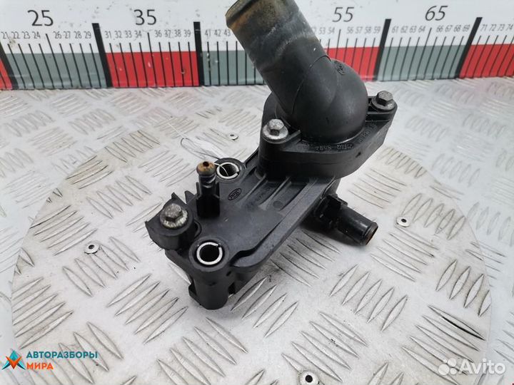 Корпус термостата Ford C-Max рест. 2010 1198060