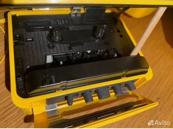 Кассетный плеер sony walkman wm