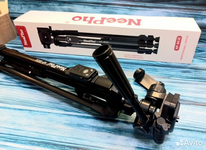 Штатив трипод профессиональный