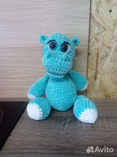 Игрушка бегемотик ручной работы