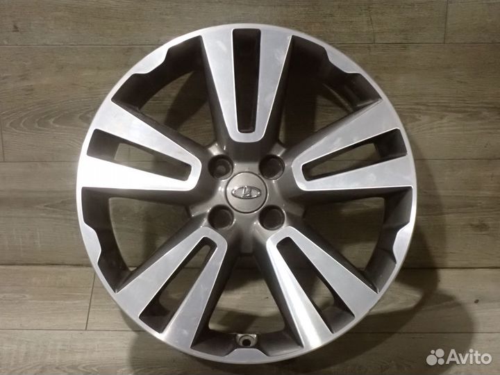 Комплект оригинальных дисков R17 LADA Vesta