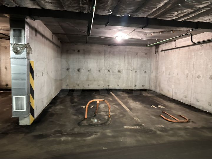 Машиноместо, 16 м²