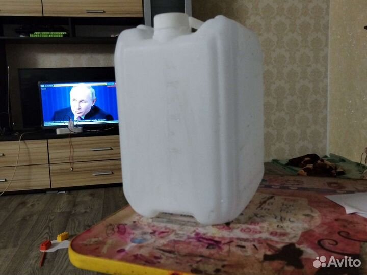 Канистра 10 литров