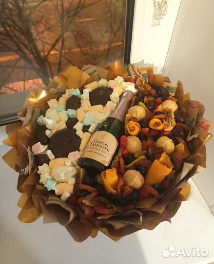 Букет из сухофруктов