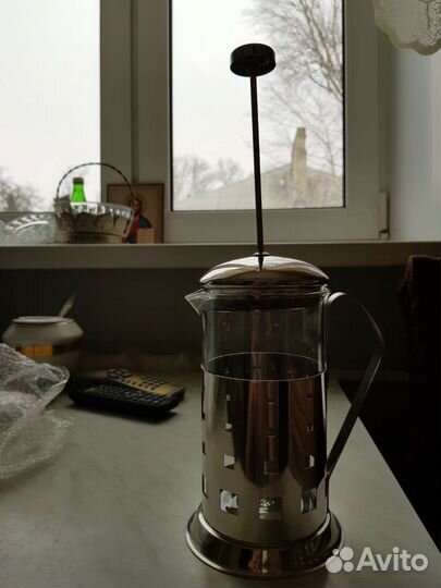 Кофейник с прессом