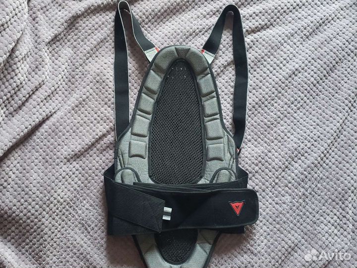 Защита спины Dainese