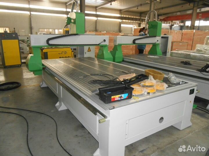 Фрезерный станок с чпу 1300*2500 мм до 2*4 метра