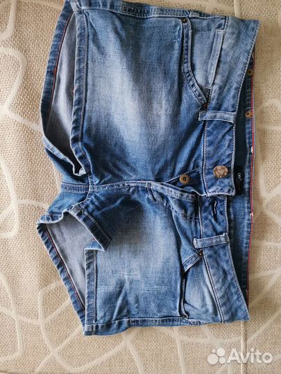 Джинсовые шорты