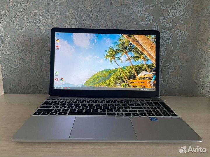 Новый ноутбук 15.6 Full HD / 8Гб DDR4 / SSD 256 Гб