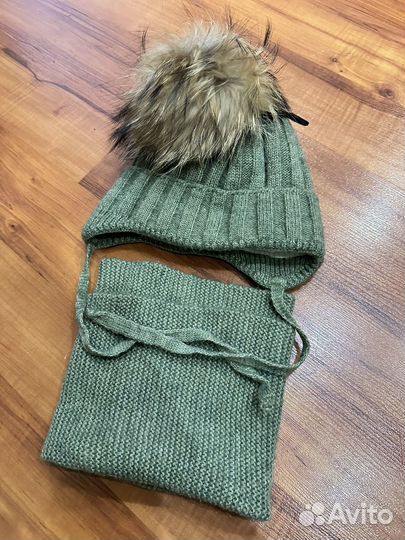 Комплект шапка и снуд