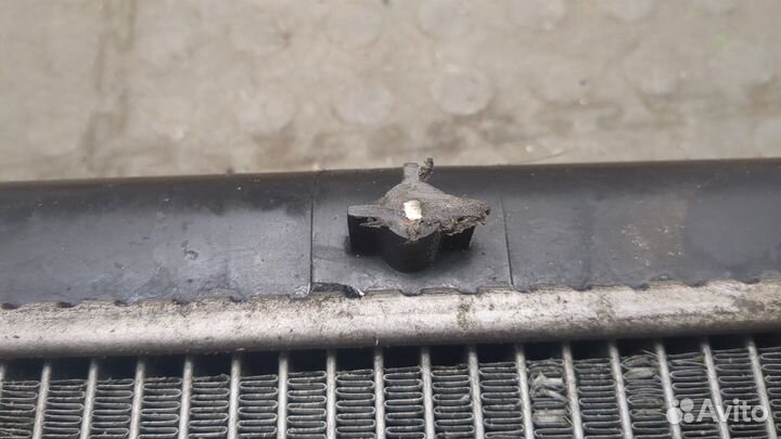 Радиатор охлаждения двигателя Hyundai H-1 Starex