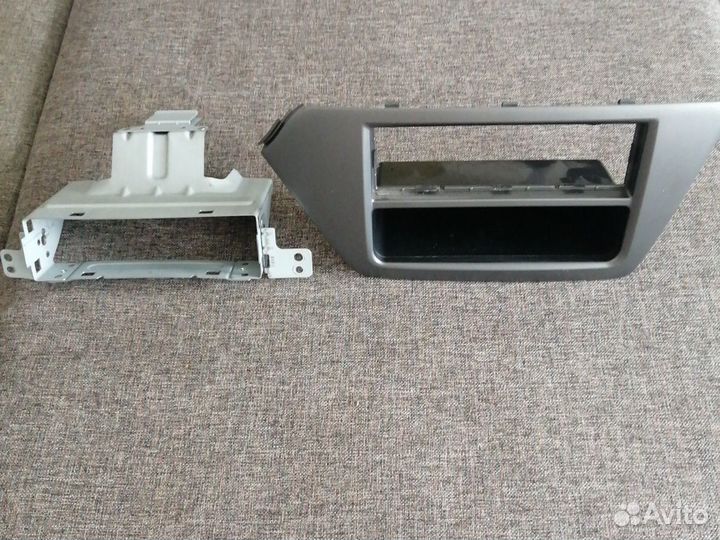 Рамка на киа Рио 3