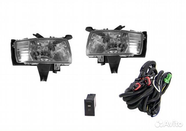 Фара противотуманная Toyota Corolla/Fielder 04-06