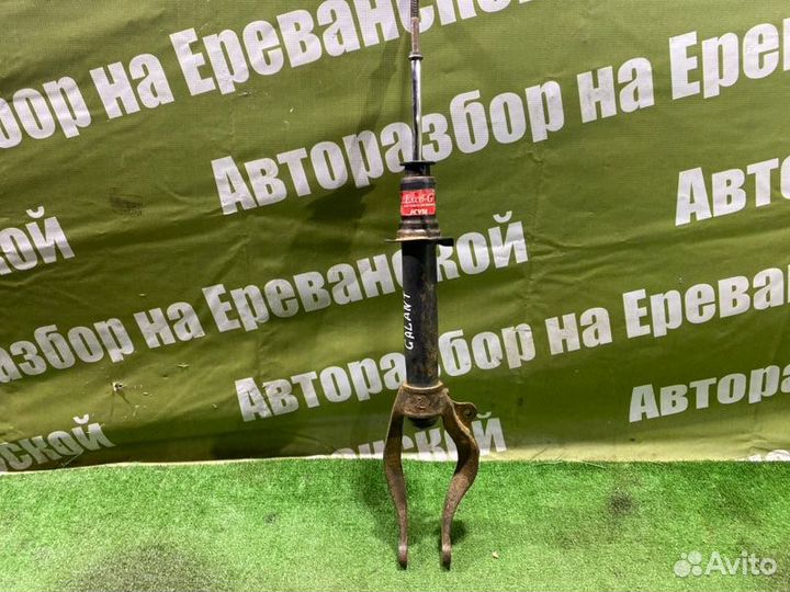 Стойка подвески передняя левая Mitsubishi Galant