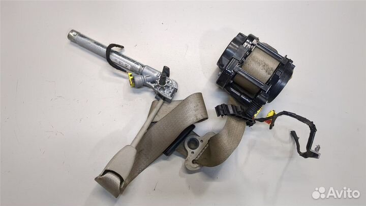 Ремень безопасности Chrysler Pacifica, 2017