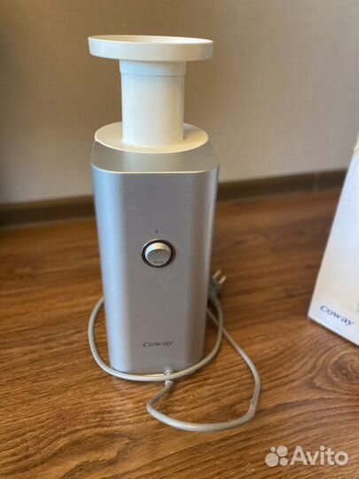 Соковыжималка шнековая juicepresso